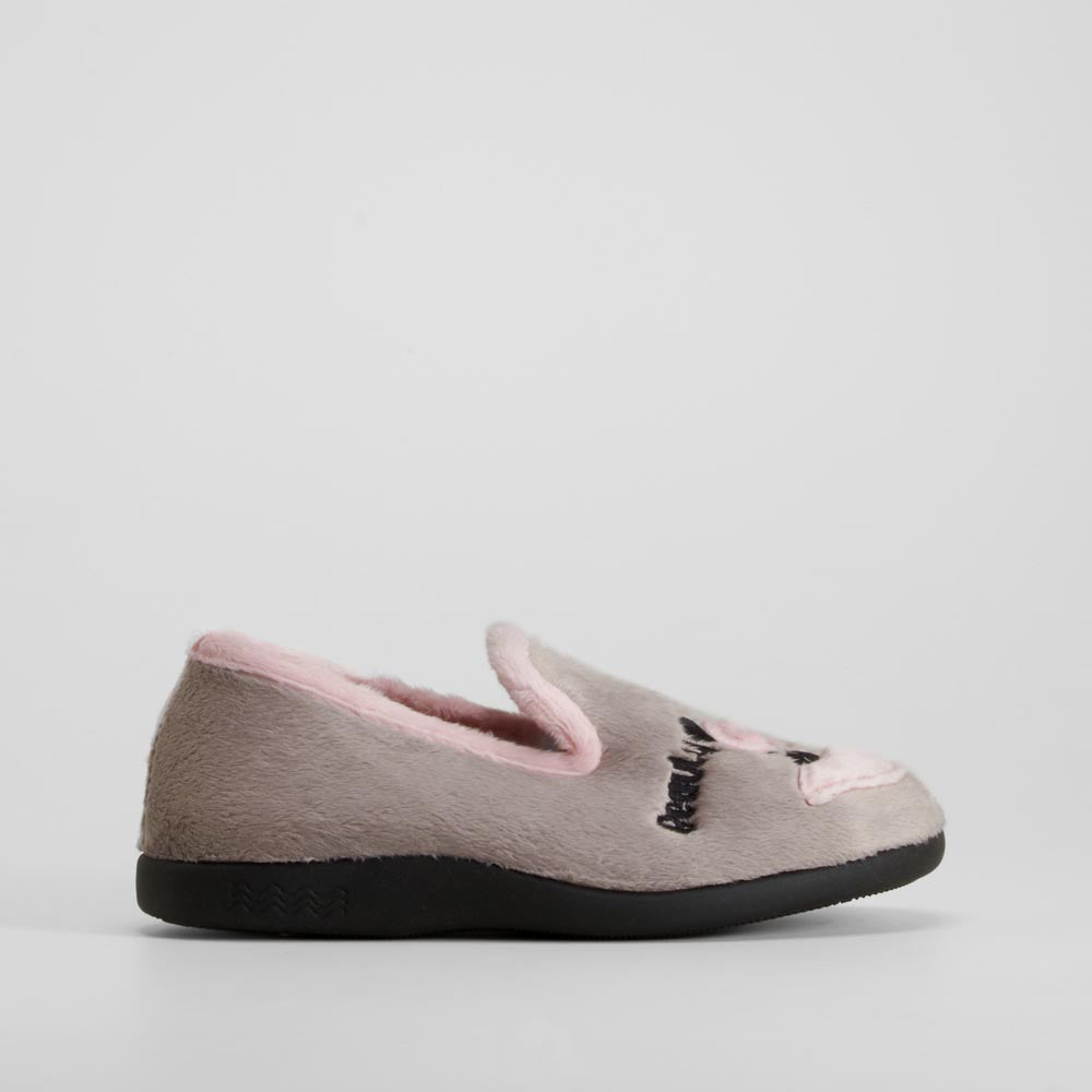 Zapatilla casa cerrada oso panda gris COMFEET
