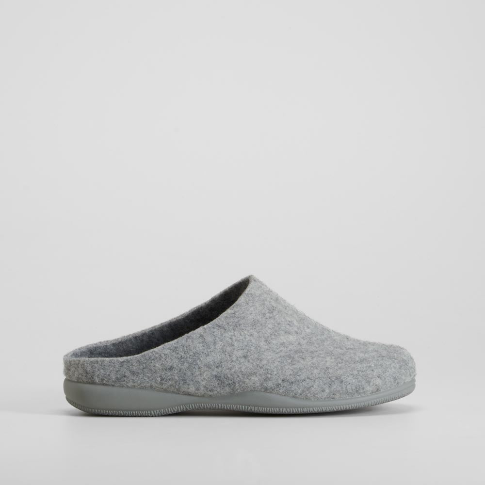 Zapatilla casa fieltro gris OLYNE