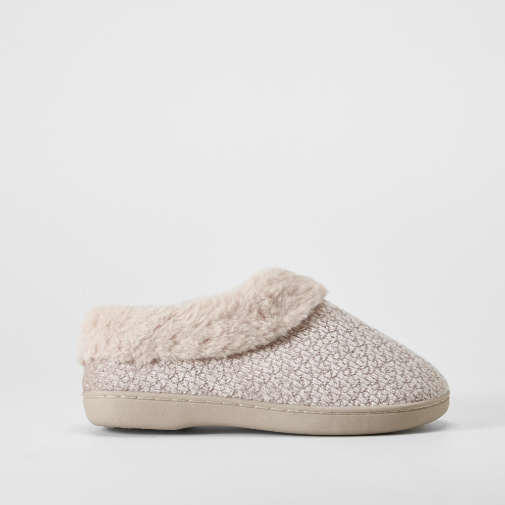 Zapatilla casa cerrada de pelo beige OLYNE