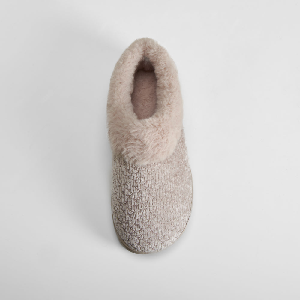 Zapatilla casa cerrada de pelo beige OLYNE
