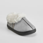Zapatilla cerrada pelo étnico gris OLYNE