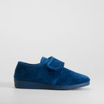 Zapatilla casa cerrada velcro azul OLYNE