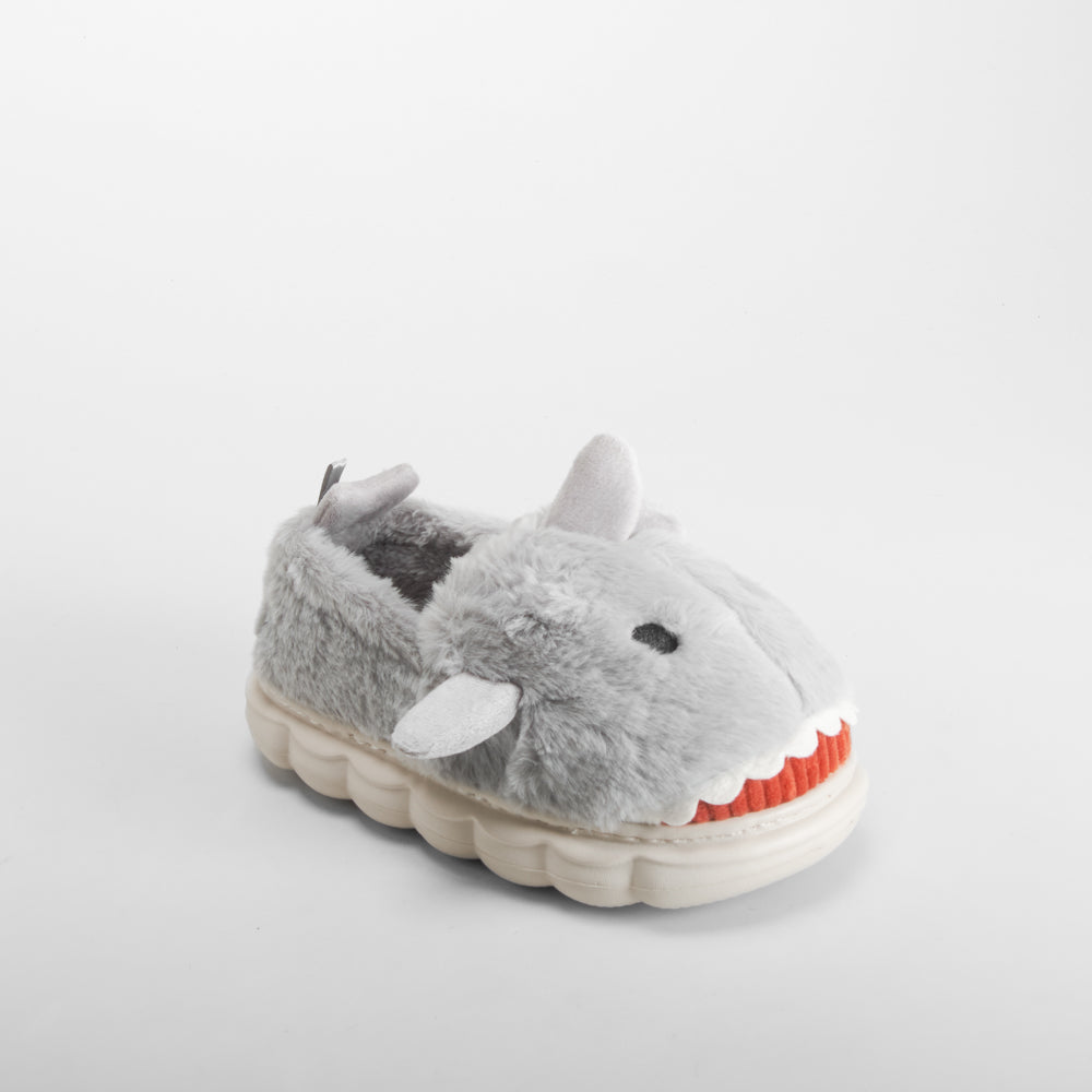 Zapatilla casa tiburón gris OLYNE