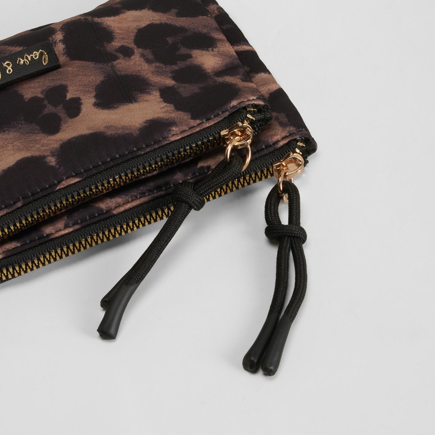 Monedero multicolor estampado animal print NYC