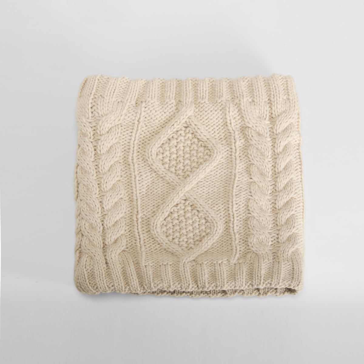 Cuello punto trenzado beige MERKAL