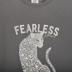 Camiseta con estampado de leopardo gris NYC