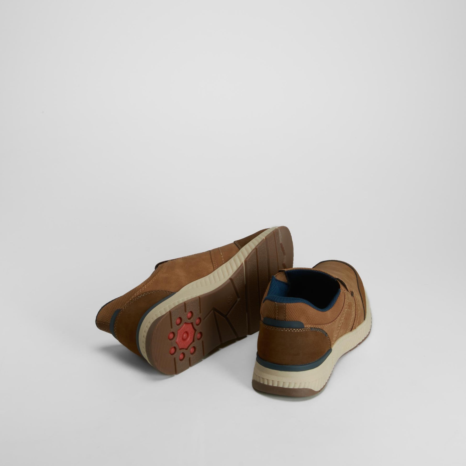 Zapato slip-on Reslip marrón RELIFE