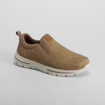 Zapato casual slip on marrón COMFEET