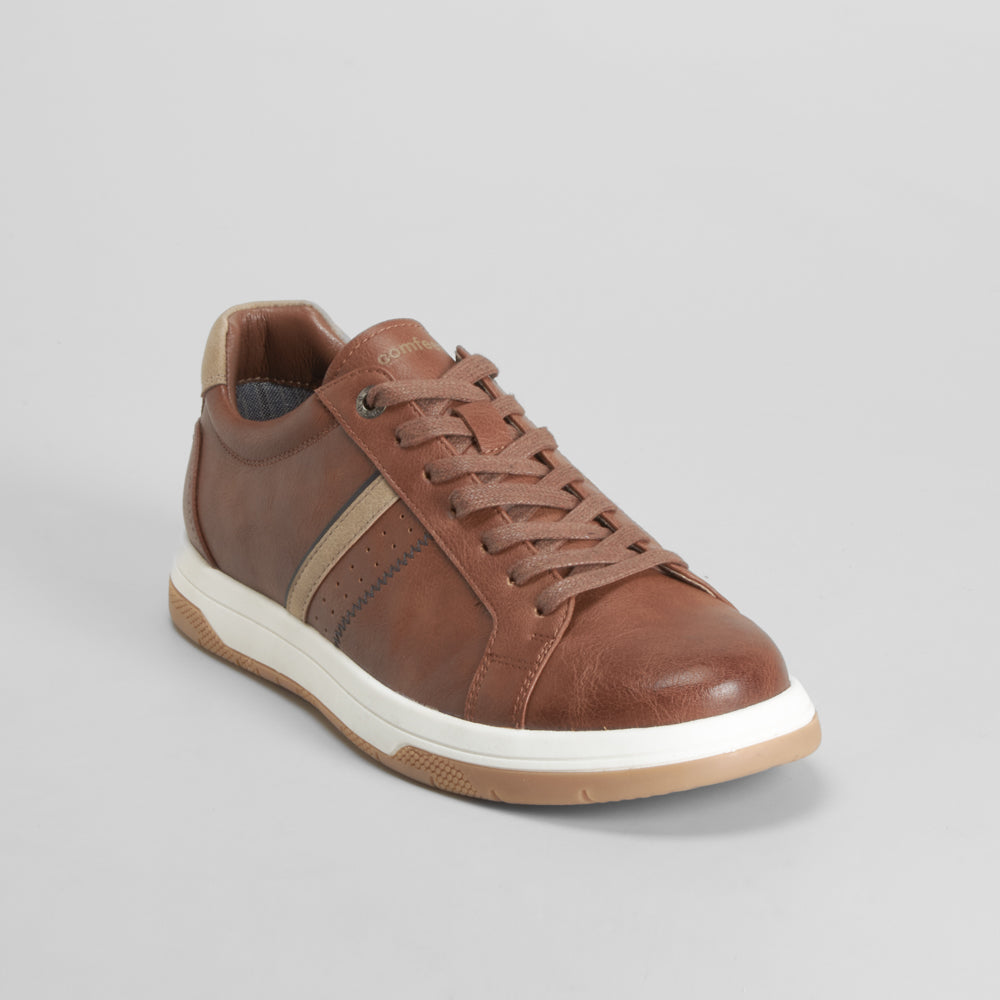 Zapatilla casual marrón detalles beige COMFEET