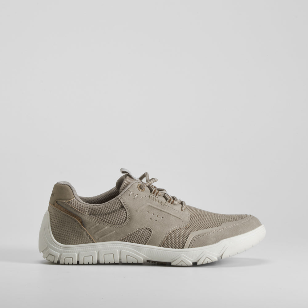 Deportiva barefoot marrón COMFEET