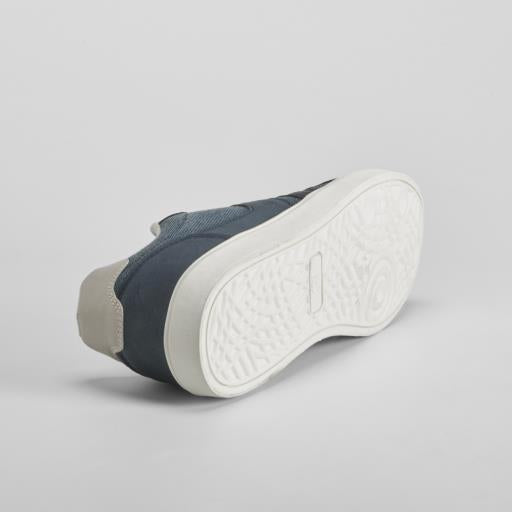 Deportiva skate azul NYC