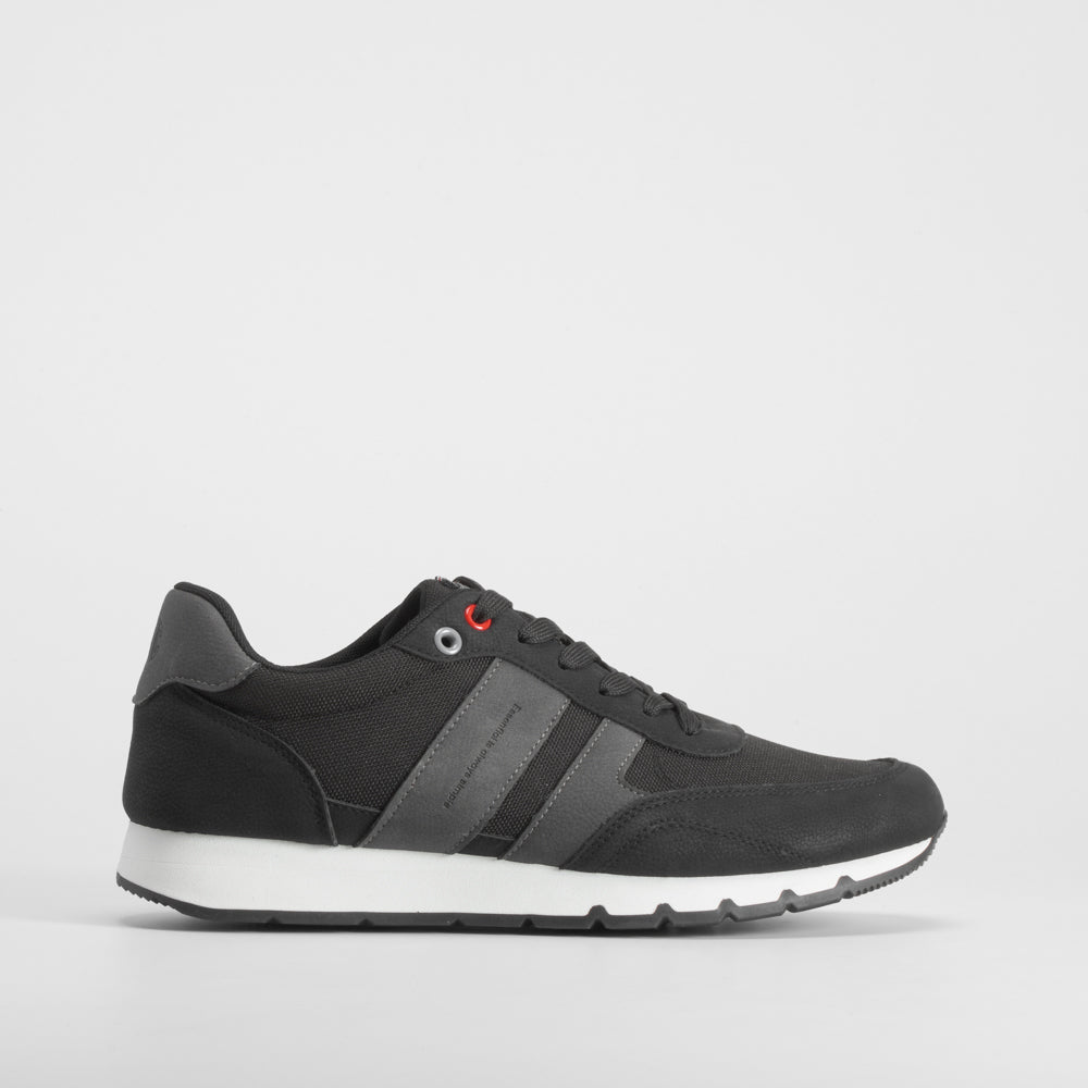 Deportiva retro jogging negra NYC