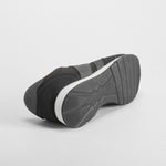 Deportiva retro jogging negra NYC