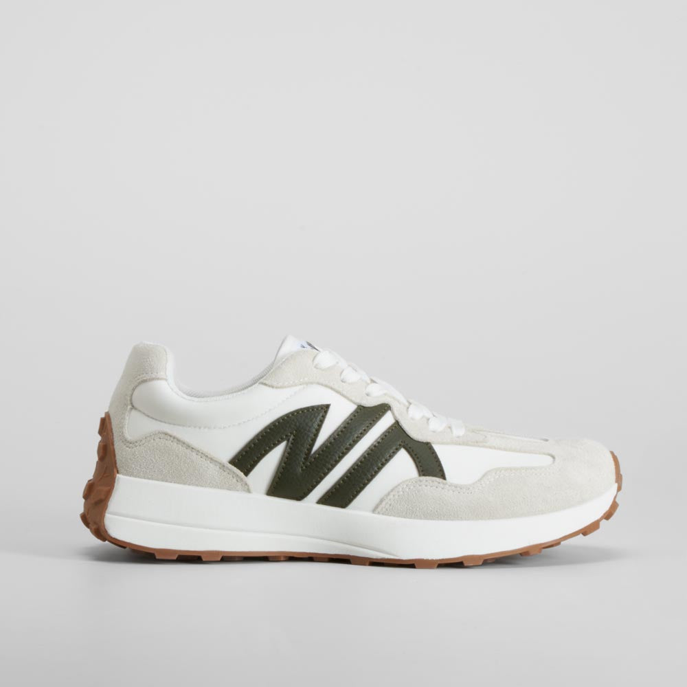 Zapatilla urbana retro jogger blanca NYC