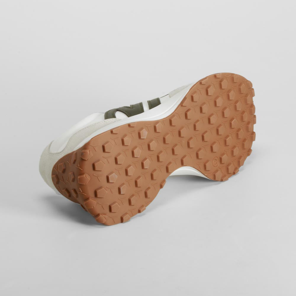 Zapatilla urbana retro jogger blanca NYC
