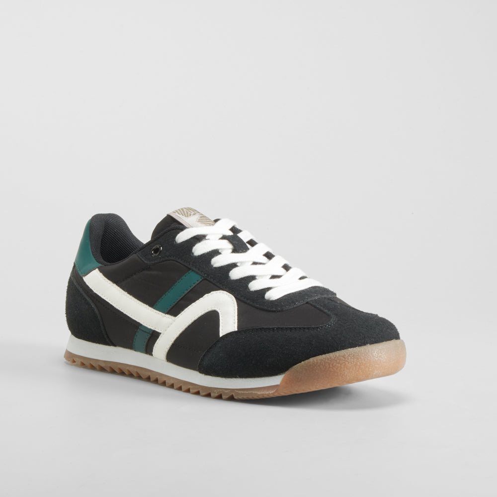 Sneaker retro negra y verde NYC