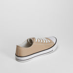 Zapatilla lona casual puntera beige NYC