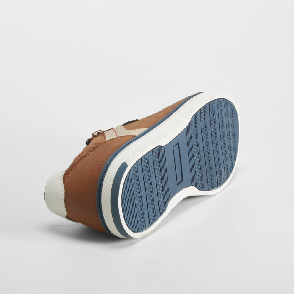 Deportiva casual con cremallera marrón SENDA ROAD