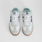 Zapatilla casual suela caramelo blanca XTI