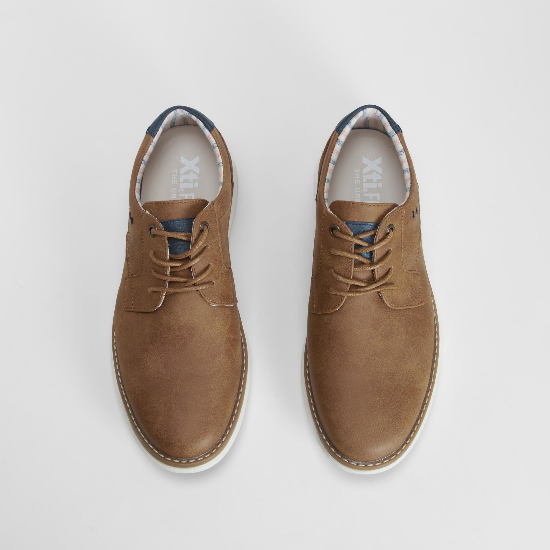 Zapato blucher sport beige XTI