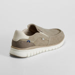 Mocasín slip on beige XTI
