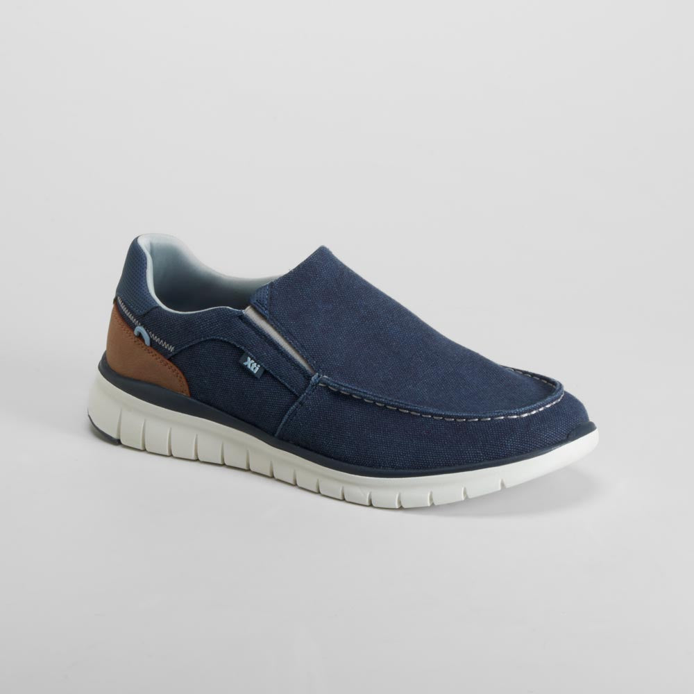 Mocasín slip on azul marino XTI