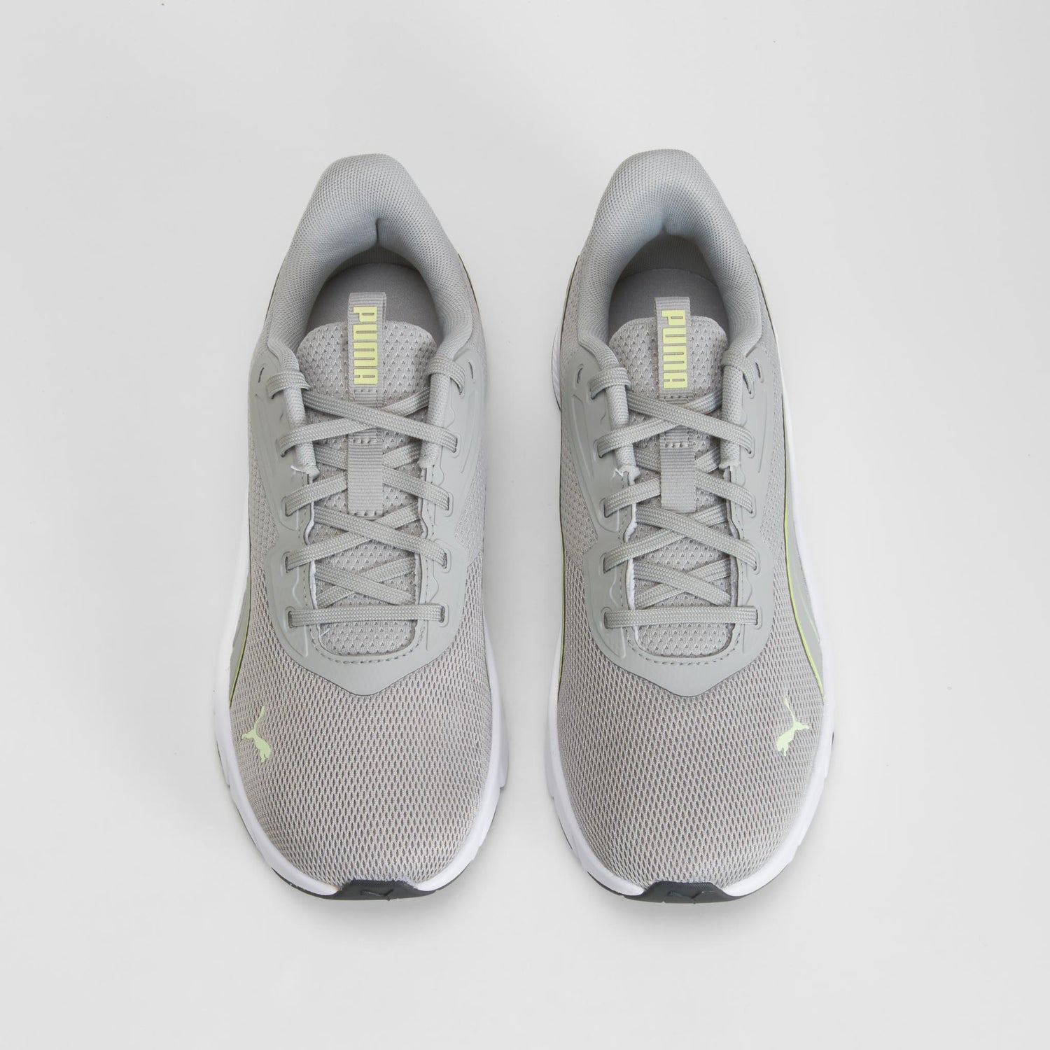 Zapatilla deportiva Flex Focus gris PUMA