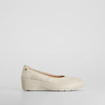 Bailarina cuña perforada confort beige MYSOFT