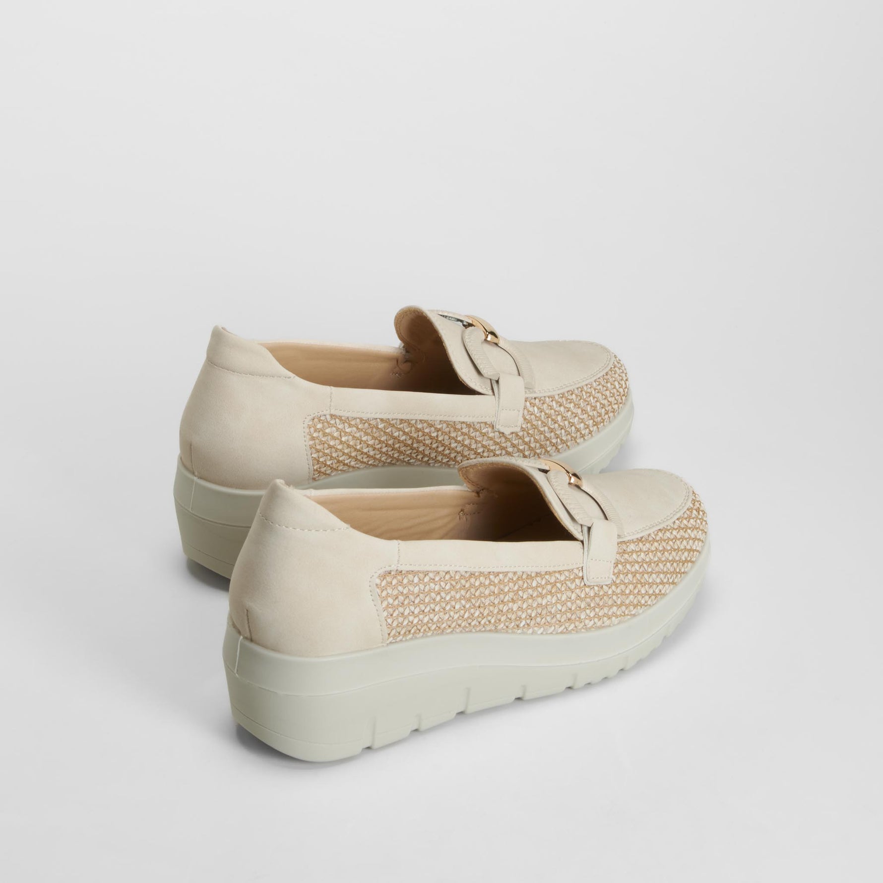 Mocasín cuña confort beige MYSOFT