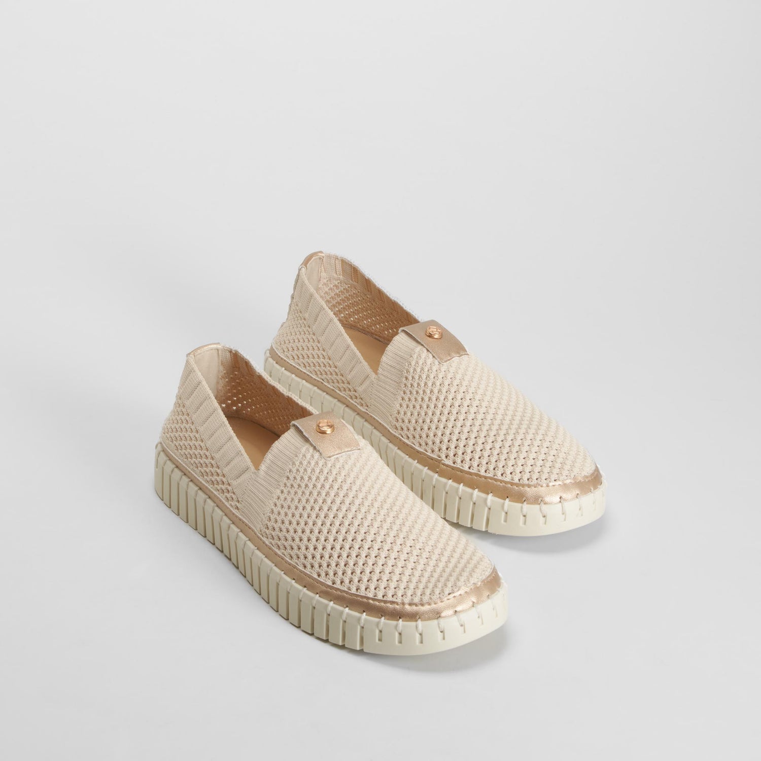 Zapato slip on tejido plata MYSOFT