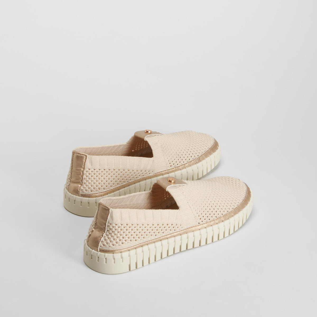 Zapato slip on tejido plata MYSOFT