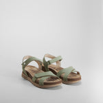 Sandalia cuña piel verde WALK AND FLY