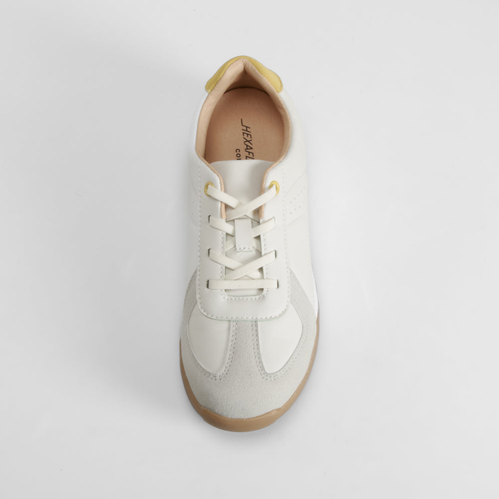 Sneaker cordón beige COMFEET