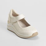 Zapato mary jane beige y oro COMFEET