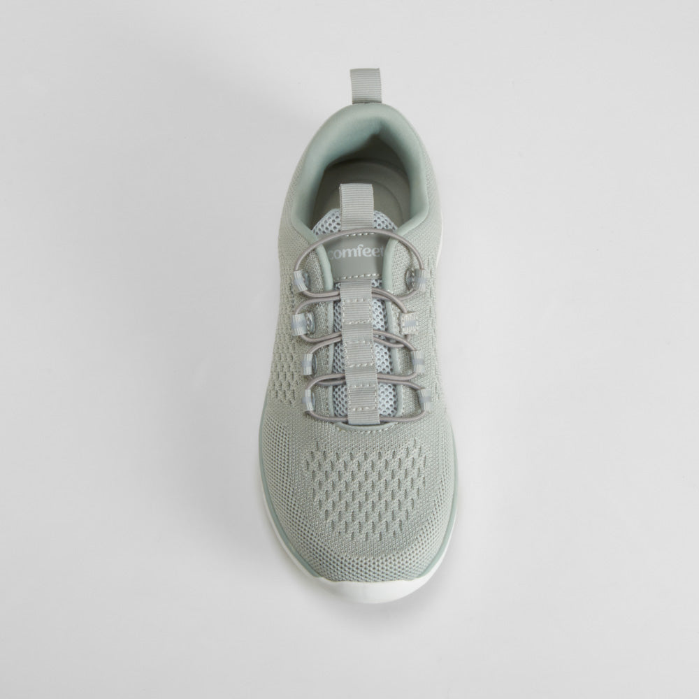 Zapatilla deportiva walking verde claro COMFEET
