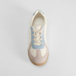 Sneaker cordón multicolor COMFEET