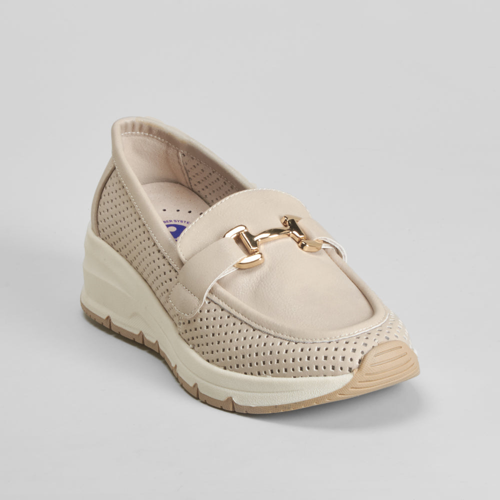 Mocasín cuña confort beige COMFEET