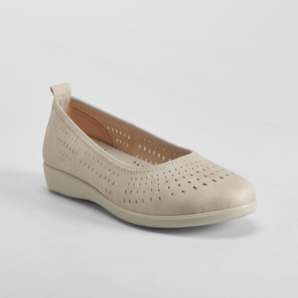 Bailarina perfos beige COMFEET