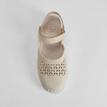 Merceditas destalonada calada beige COMFEET