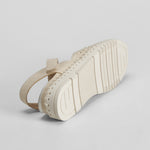 Merceditas destalonada calada beige COMFEET