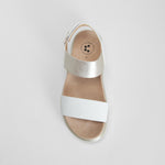 Sandalia plana blanca COMFEET