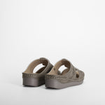 Sandalia cosida confort beige COMFEET