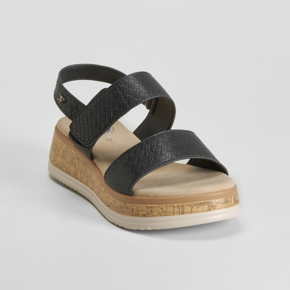 Sandalia con dos tiras negra COMFEET