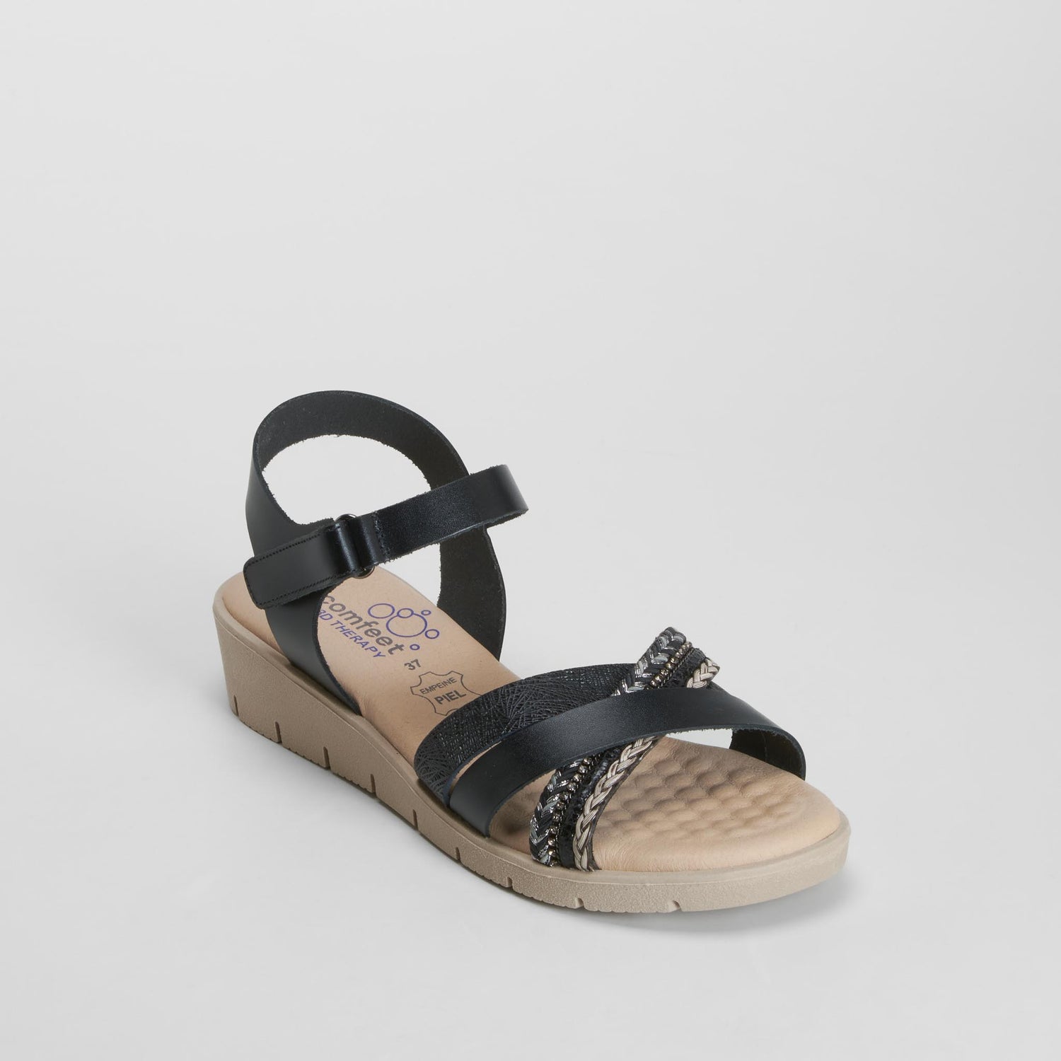 Sandalia cuña baja piel negra COMFEET