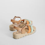 Sandalia cuña baja piel multicolor COMFEET