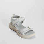 Sandalia con velcro gris COMFEET