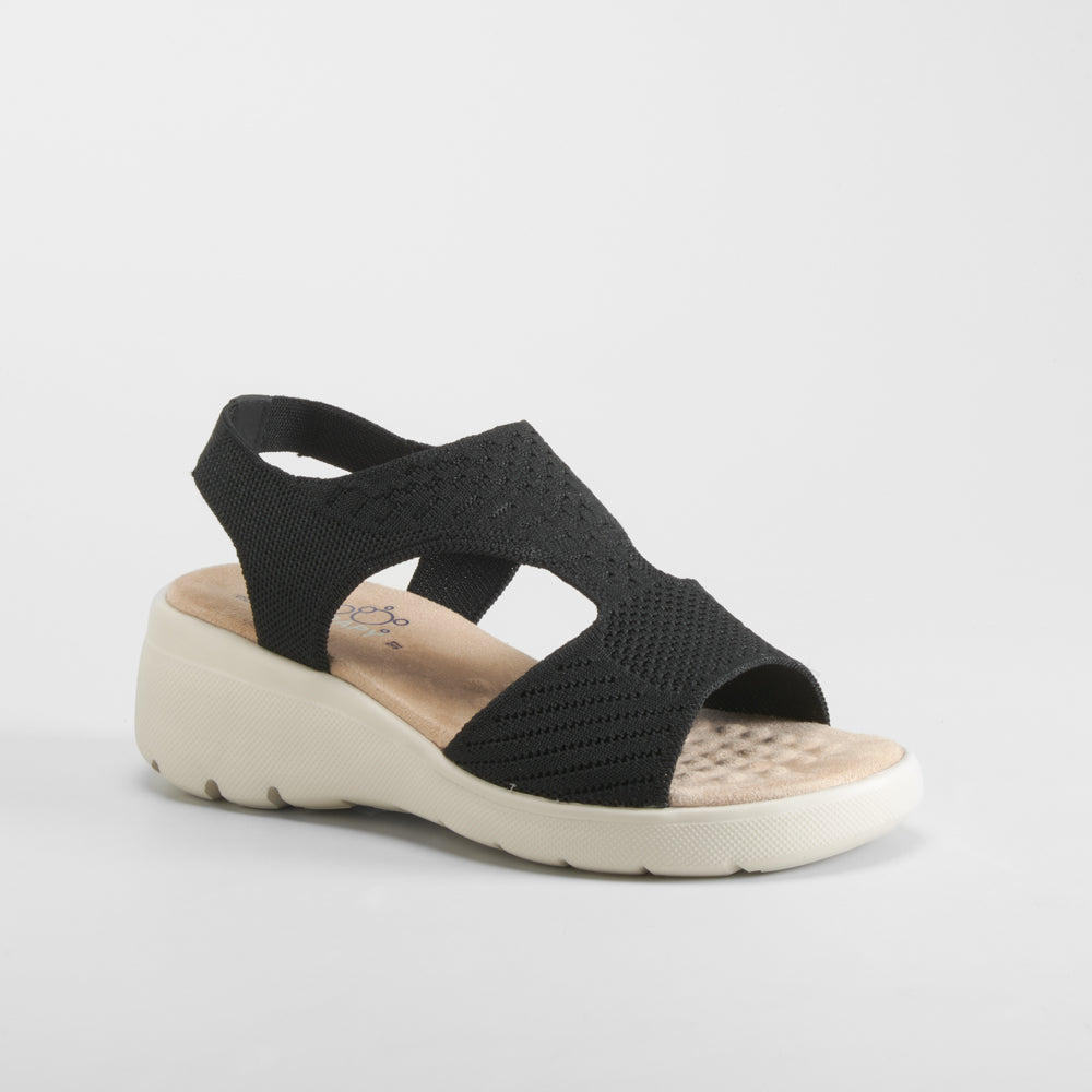 Sandalia cuña negra COMFEET