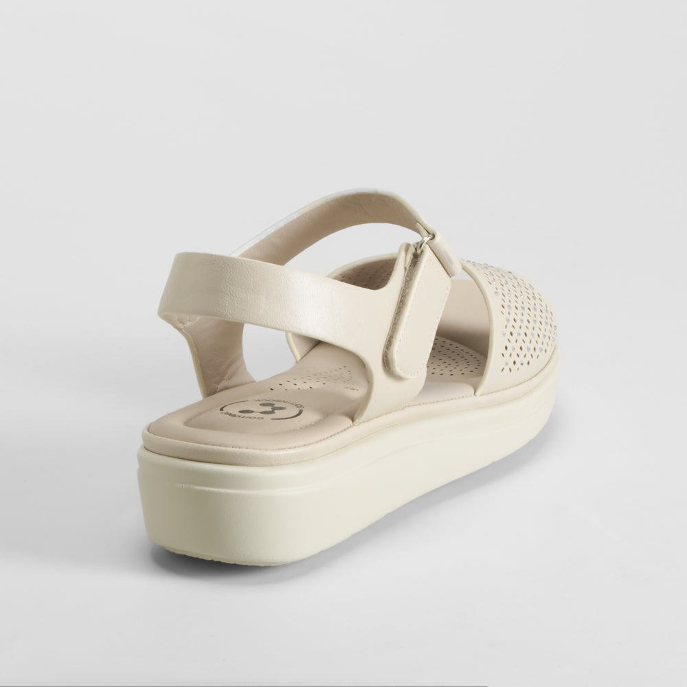 Sandalia acolchada moderna beige COMFEET