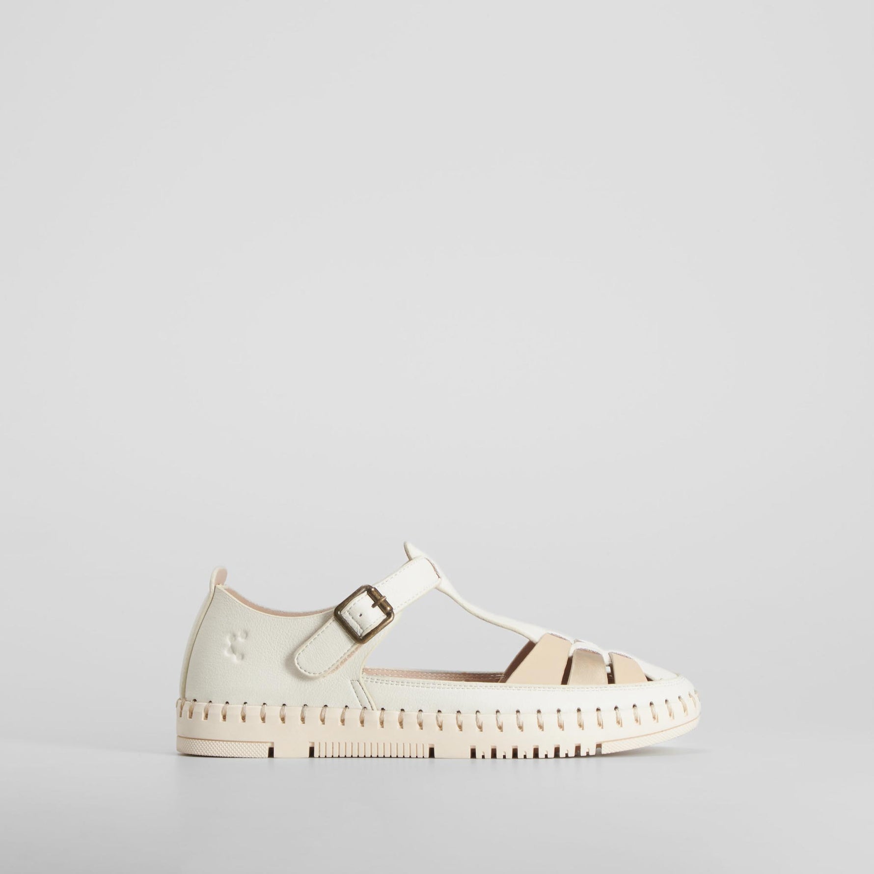 Sandalia cerrada cosida multicolor COMFEET