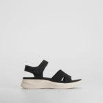 Sandalia plana negra COMFEET